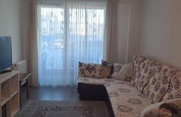 Apartament de vanzare, cu 3 camere, 98 mp, zona Tractoru