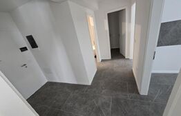 Apartament de 2 camere Nemobilat în zona Coresi