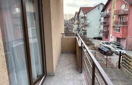 Apartament 3 camere , 2 balcoane deschise, terasa generoasa, zona la Terenuri