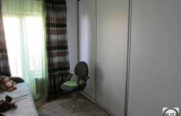 Apartament 3 camere, 62 mp, 3 balcoane, zona TERRA! Cu parcare!