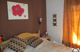 Apartament 3 camere, 62 mp, 3 balcoane, zona TERRA! Cu parcare!