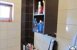 Apartament 3 camere, 62 mp, 3 balcoane, zona TERRA! Cu parcare!