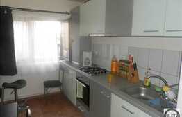 De vanzare 2 camere, 60 mp, decomandat, zona TERRA! Cu parcare!