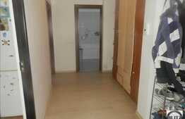 De vanzare 2 camere, 60 mp, decomandat, zona TERRA! Cu parcare!