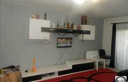 De vanzare 2 camere, 60 mp, decomandat, zona TERRA! Cu parcare!