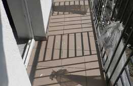 2 camere, 45.95 mp, balcon! Semifinisat! Zona strazii Teilor!