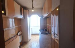 Apartament de 3 camere spațios de închiriat - zona Astra