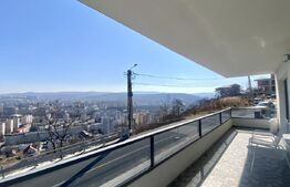 Apartament cu 3 camere pe 2 nivele,145 mp, 2 terase, 2 parcari, zona Grigorescu