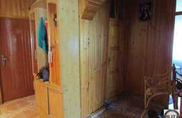 Vanzare apartament 3 camere,  75 mp, parcare, boxa, zona strazii Calea Floresti