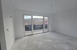 Casă individuală modernă, cu garaj, la intrare în Chinteni