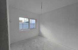 Casă individuală modernă, cu garaj, la intrare în Chinteni