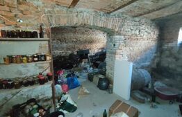 Oportunitate - Monument Istoric lângă Cetatea  Râșnov  sec XVIII