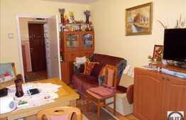 De vanzare 2 camere, 50 mp, etaj intermediar, boxa subsol, zona strazii Donath