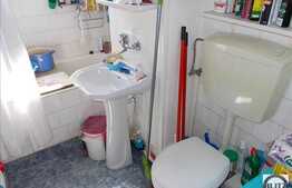 De vanzare 2 camere, 50 mp, etaj intermediar, boxa subsol, zona strazii Donath