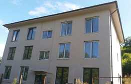 Vanzare apartament 3 camere, 76,80 mp, parcare, zona strazii Campului