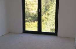 Vanzare apartament 3 camere, 76,80 mp, parcare, zona strazii Campului