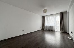 Apartament de vanzare, cu 2 camere, 50 mp, zona Tractoru