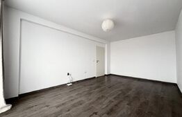 Apartament de vanzare, cu 2 camere, 50 mp, zona Tractoru