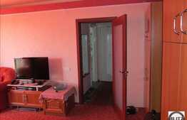 Apartament cu 2 camere de vanzare, 47 mp cu loc parcare, etaj intermediar