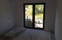 Vanzare apartament 3 camere, 76,80 mp, parcare, zona strazii Campului