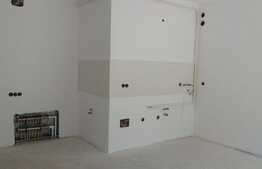 Vanzare apartament 3 camere, 76,80 mp, parcare, zona strazii Campului