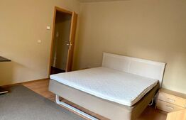 Garsoniera in bloc nou, balcon, decomandata, 40 mp, zona Fagului