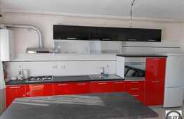 Apartament 3 camere, 82 mp, imobil nou, parcare, zona restaurantului Regal