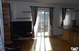 Apartament 3 camere, 82 mp, imobil nou, parcare, zona restaurantului Regal