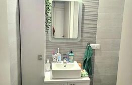 Apartament 3 camere, 77 mp, zona Tractoru