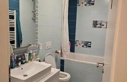 Apartament 3 camere, 77 mp, zona Tractoru