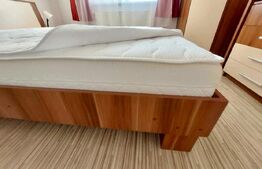 Apartament cu 3 camere, decomandat, parcare, 70mp, , zona Campului