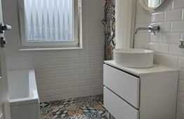 Apartament, 3 camere, decomandat, 60 mp, AC, garaj, zona Campului