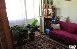 Vanzare apartament cu 2 camere, 47 mp cu boxa pentru depozitare si parcare