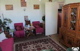 Vanzare apartament cu 2 camere, 47 mp cu boxa pentru depozitare si parcare