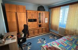 Apartament cu 2 camere decomandate, 51 mp, etaj intermediar, zona Manastur 