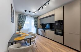 Apartament la cheie, 2 camere, 54 mp utili, balcon de 10 m, parcare, zona Terra