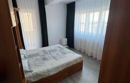 Apartament de 3 camere decomandate, 2 bai, etaj intermediar, zona Europa 