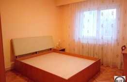 Apartament cu 2 camere, 57 mp, decomandat, cu parcare