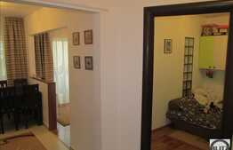 Apartament de vanzare, 41 mp utili, etaj intermediar! Cu parcare! Zona Eroilor!