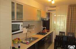 Apartament de vanzare, 41 mp utili, etaj intermediar! Cu parcare! Zona Eroilor!