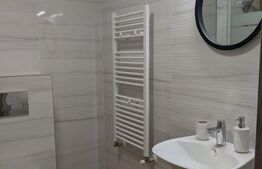 Apartament amenajat LUX zona Tractorul-Coresi, 2 camere cu parcare si boxa!!