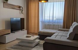 Apartament amenajat LUX zona Tractorul-Coresi, 2 camere cu parcare si boxa!!