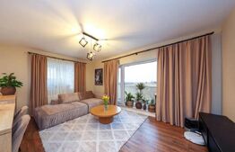 Apartament cu 3 camere, decomandat, 80 de mp, zona Tractorul