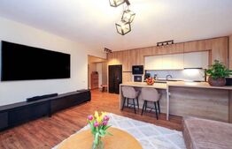 Apartament cu 3 camere, decomandat, 80 de mp, zona Tractorul