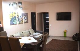 Apartament in vila, 80mp  loc parcare, mobilat, zona Centru Istoric 530 mp curte
