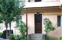 Apartament 3 camere 2 bai -in vila - 80mp  -pivnita si  parcare Central 