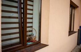 Apartament in vila, 80mp  loc parcare, mobilat, zona Centru Istoric 530 mp curte