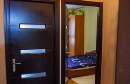 Apartament in vila, 80mp  loc parcare, mobilat, zona Centru Istoric 530 mp curte