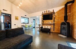 Casa deosebita cu apartament cu intrare separata,  zona Popesti, plus garaj