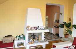 3 camere de vanzare, 144 mp si terasa 15 mp, zona Motilor!